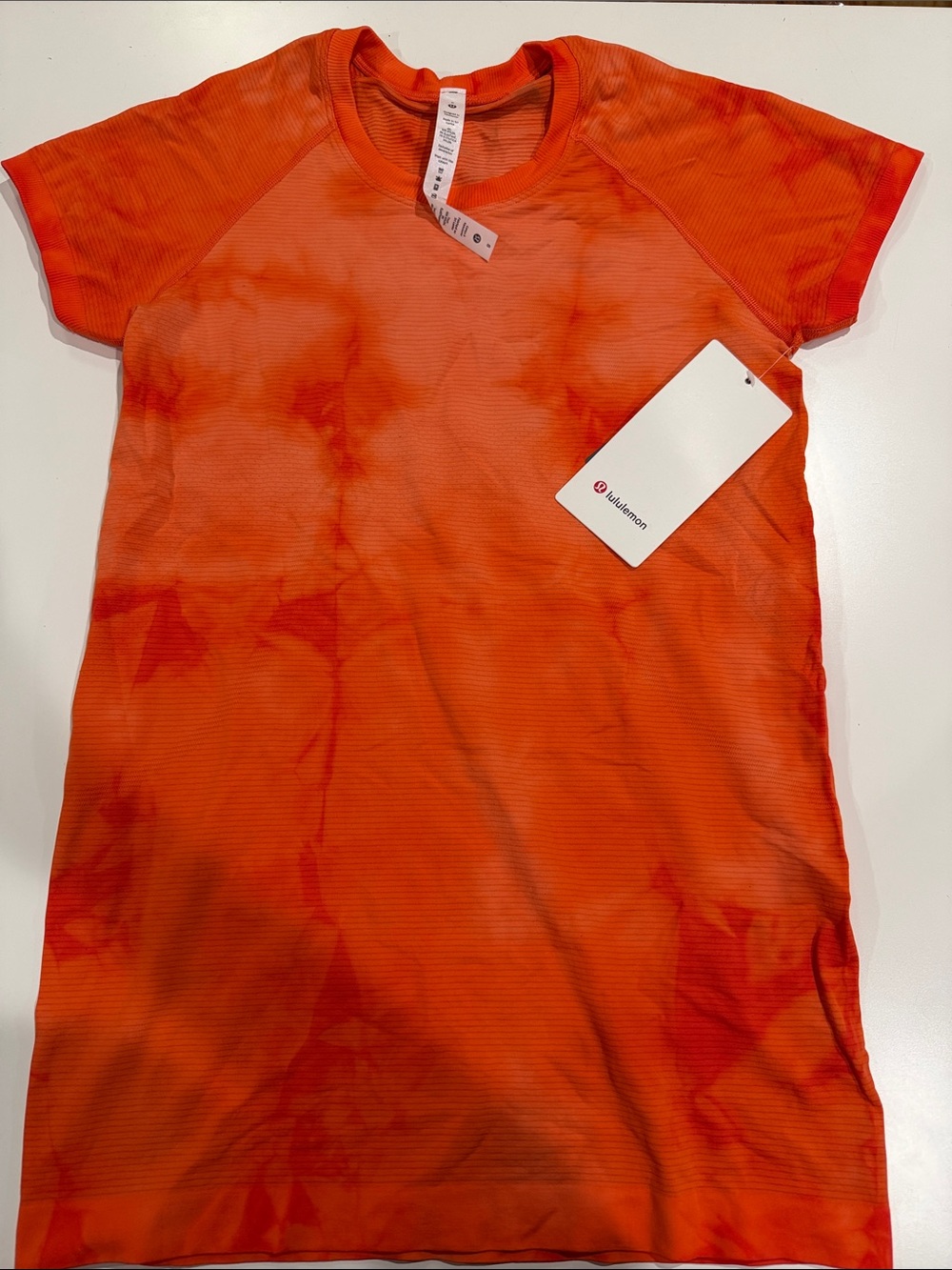 lululemon athletica Orange Tie-Dye Short Sleeve Top